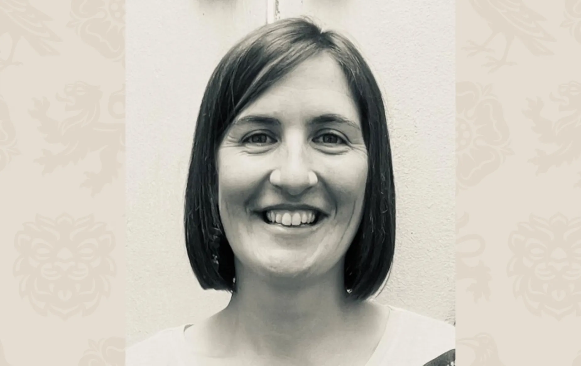 Portrait photo of clare williams