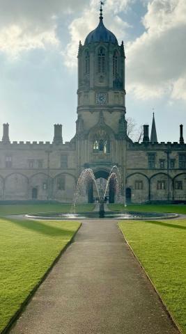 Tom Tower standing over Tom Quad