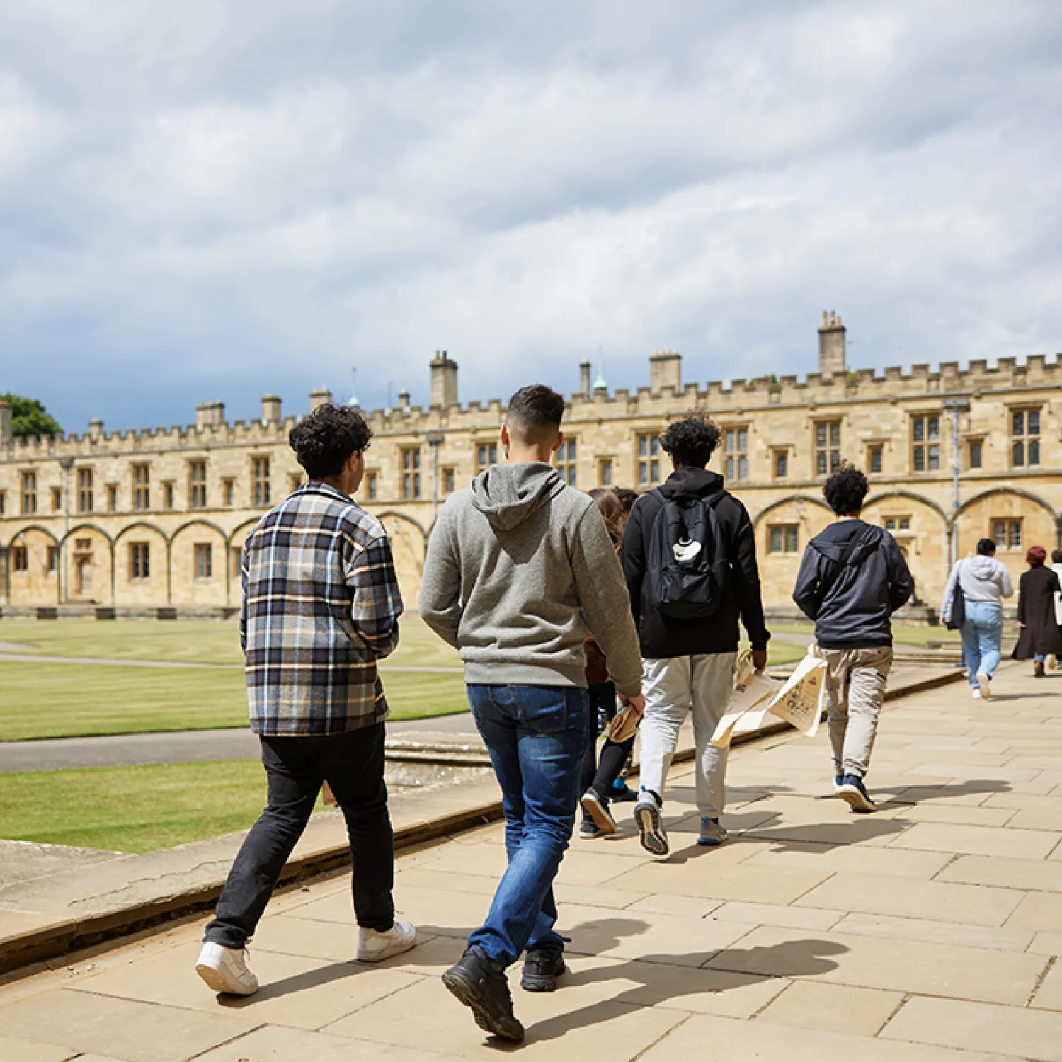 Students walking in Tom Quad